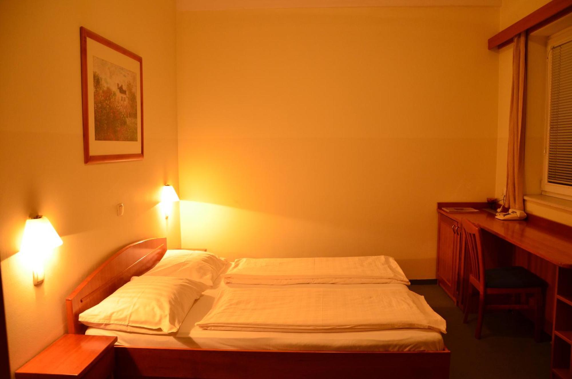 Hotel Bajt Μαριμπόρ Εξωτερικό φωτογραφία